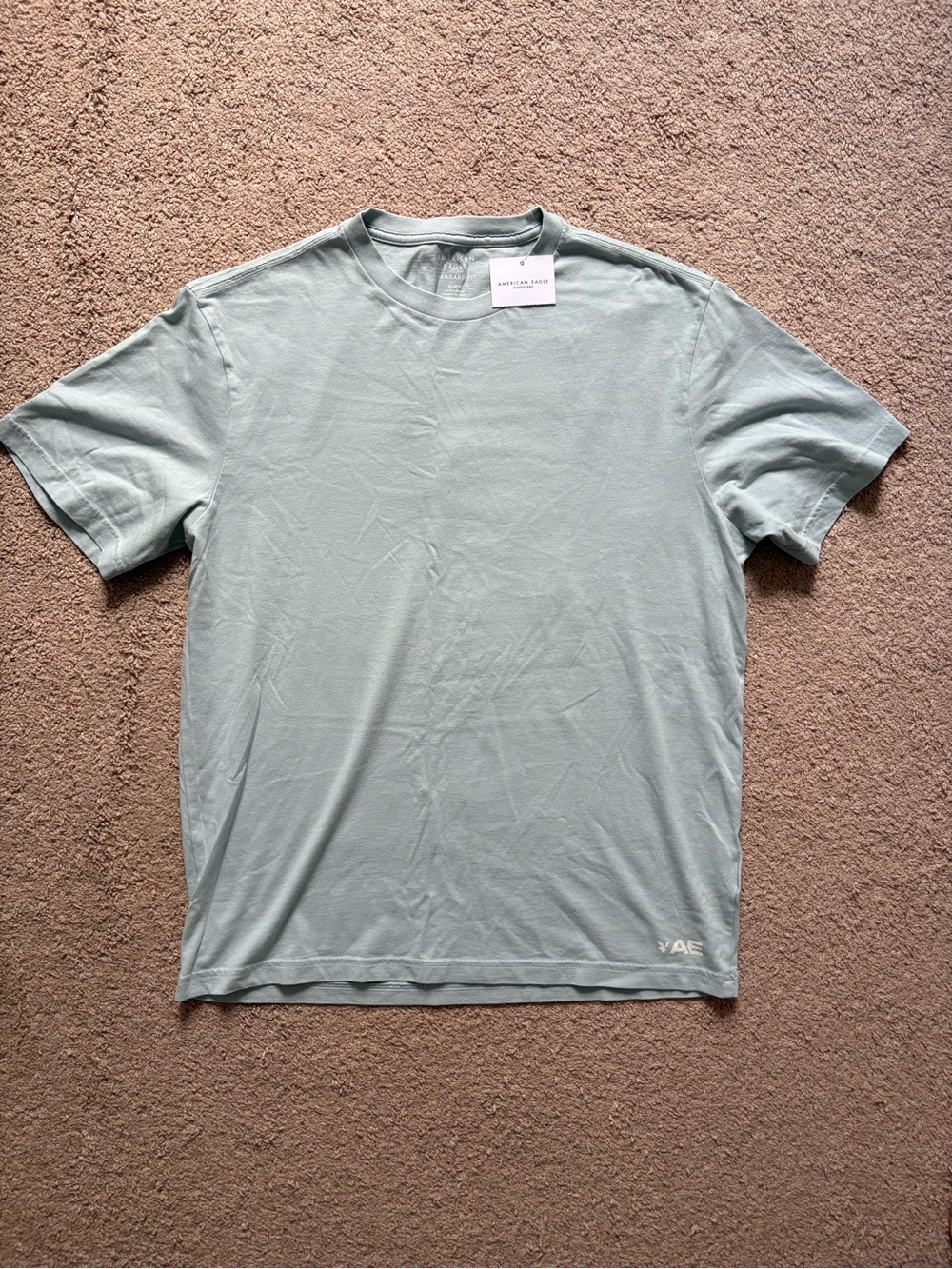 American Eagle Outfitters Tee •Size M